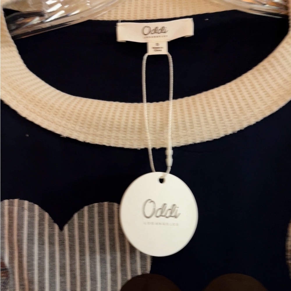 Oddi/women’s NWT LS Blue Heart Pattern Sweatshirt Size S - Picture 8 of 12